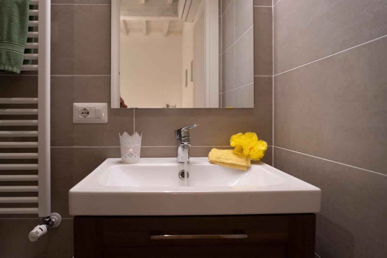 32 Nero - Florence Apartment San Niccolo Ngoại thất bức ảnh